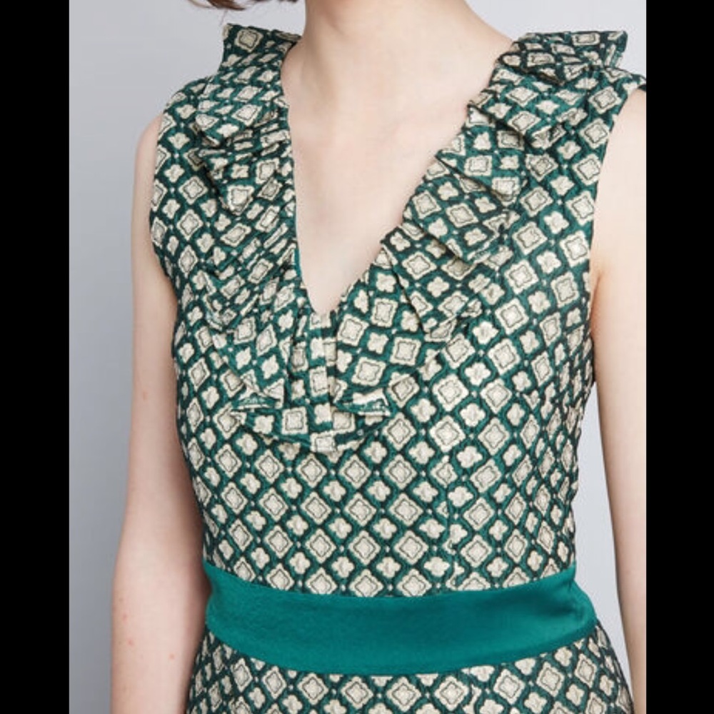 🎉Host Pick🎉Admiring Eyes Jacquard Sheath Ruffle Gold Midi Dress - Picture 5 of 16